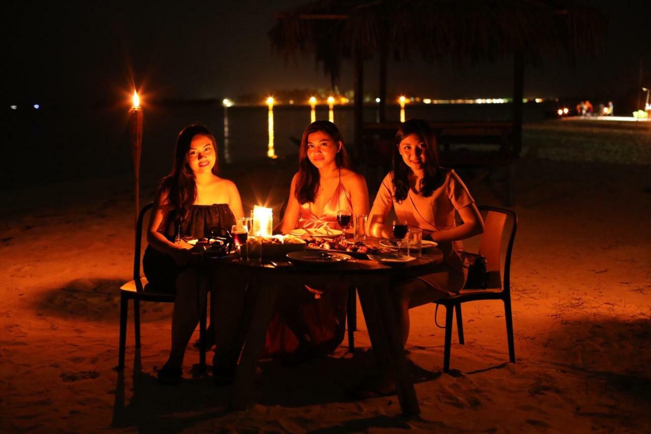 Hotel Moodhu Surf House Himmafushi Exterior foto