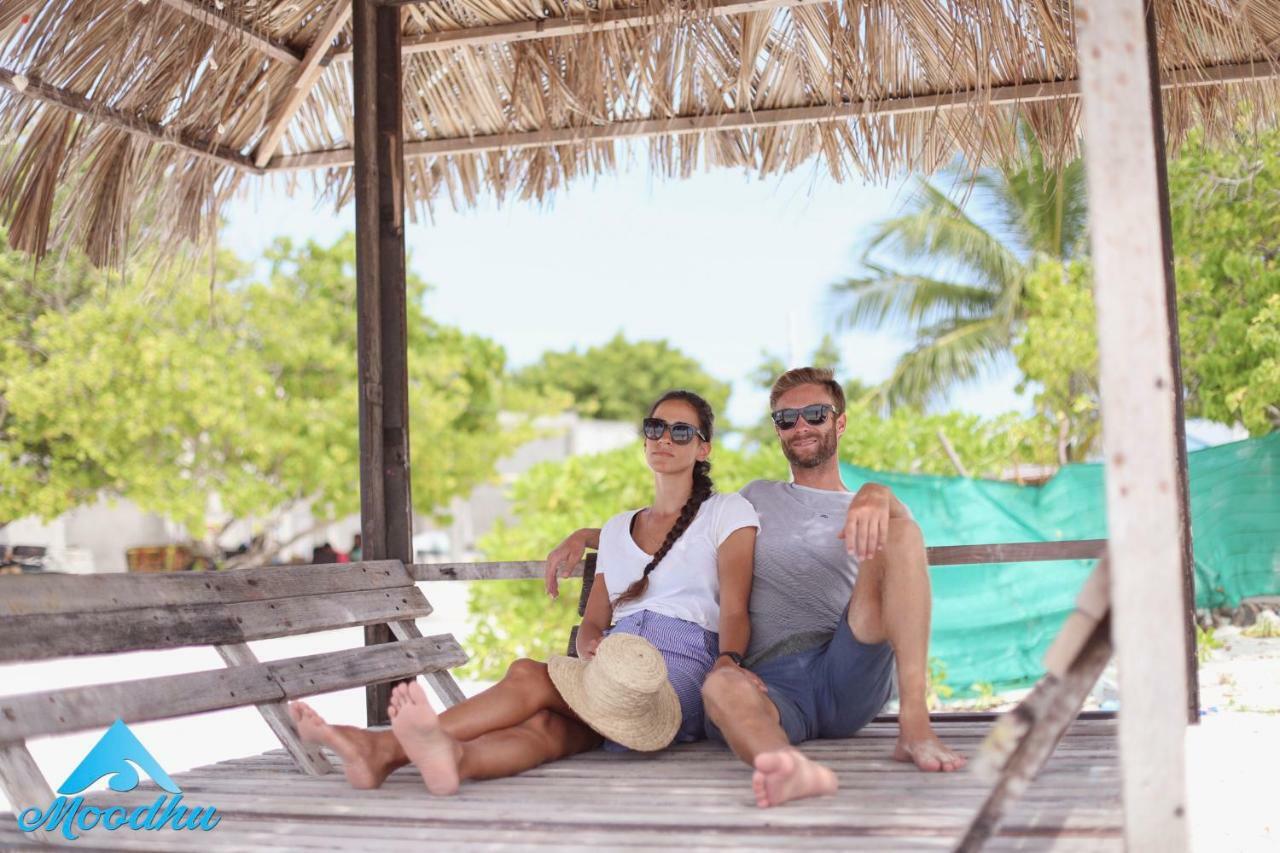 Hotel Moodhu Surf House Himmafushi Exterior foto